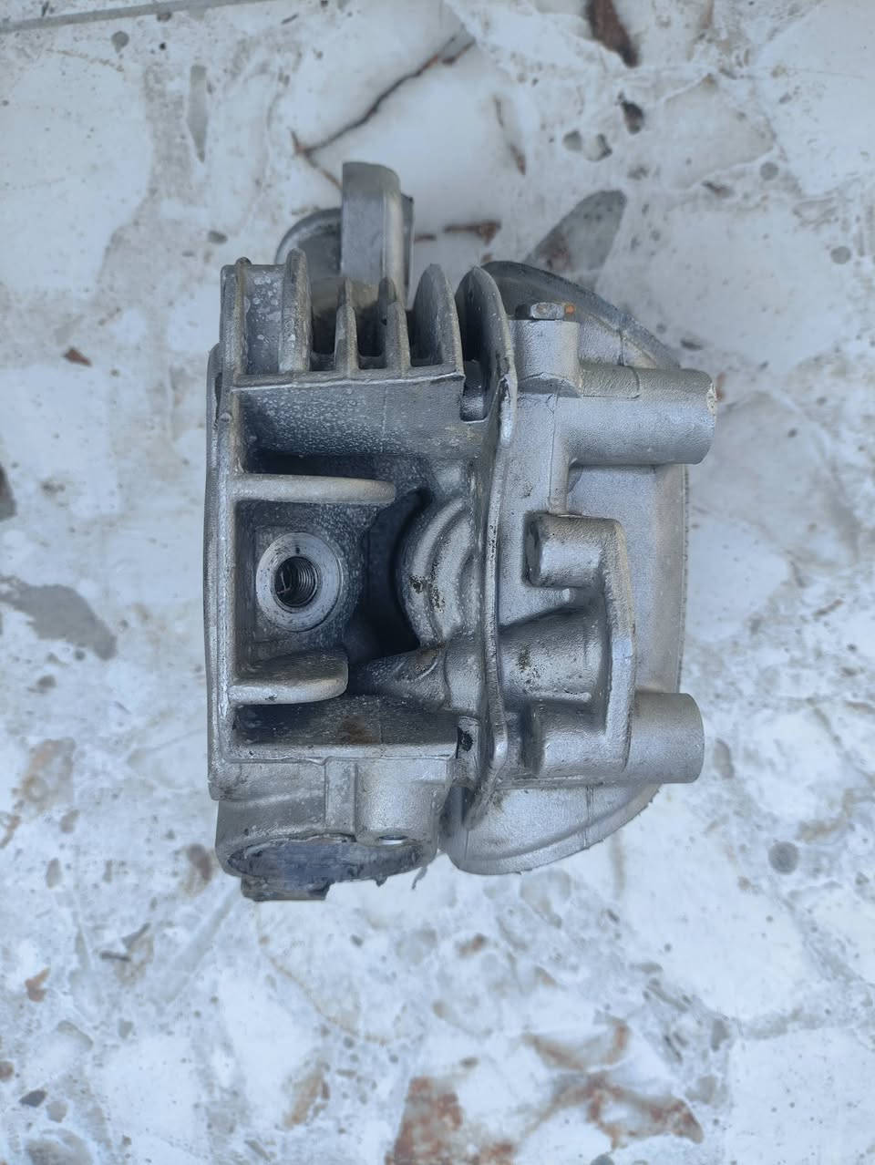 سلام عليكم
غراض  سكنس وماكس 
كور ماكس ب10 وبي مجال 
روله ماكس عوزها بس بوابرنات ب 10 وبيها مجال
عقل ماكس ما مشتغل شرط الفحص ب 10 وبي مجال 
كور سكنس تفصيخ فارغ ب10 بي مجال 
فشكتين سكنس ب 15 وبي مجال 
شوته سكنس ب 10 بيها مجال
صالنصه سكنس نثيه وترهم على الفحل بس بدون حساس 
بدون لحيم بلاديه ب 10 
كصه سكنس فحل ب 8 بيها مجال 
قبق هندر عدد 2 الواحد ب 5 
هاوزن سكنس ب 5 

شباب اسعار بيهن مجال توصيل موجود مكاني كوت حي الحكيم 
رقم ***********
