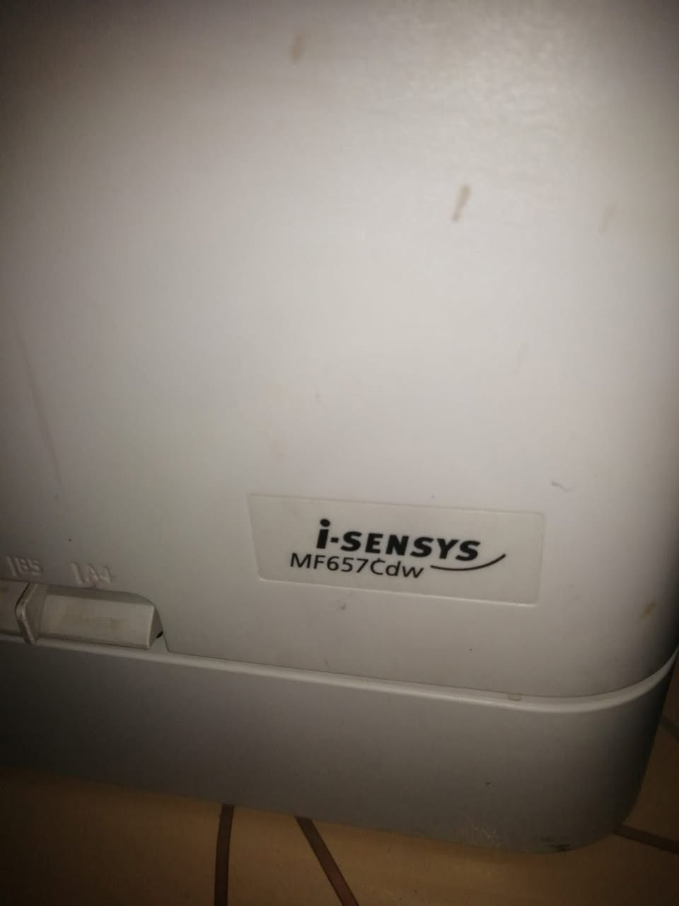 طابعة ليزر ملونة متعددة الوظائف مصممة للمكاتب الصغيرة والمتوسطة، تدعم الطباعة والنسخ والمسح والفاكس. تتميز بسرعة طباعة تصل إلى 21 صفحة في الدقيقة وشاشة لمس ملونة مقاس ‎12.7‎ سم، مع دعم الاتصال اللاسلكي والطباعة عبر الهواتف الذكية. توفر طباعة تلقائية على الوجهين وسعة إدخال ورق تصل إلى ‎250‎ ورقة، وتعمل مع أنظمة Windows وMac وLinux.


**إذا كنت صاحب هذا الإعلان وتريد حذفه لأي سبب، رجاءا أرسل رسالة إلى الدعم الفني**