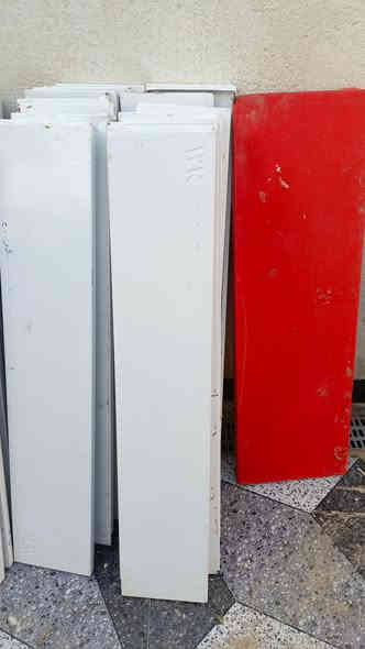 سلام عليكم خوان رفوف محل حديد  لبيع نضافه فول  كامل مسطرة وحماله  كامل تعال ونصب عنوان ناصرية سوك الشيوخ ‏‪***********‬‏ يوحد توصيل
