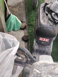 دراجة شحن للبيع المواصفات خاص الون رصاصي السعر 350 الف الرقم 077685443...