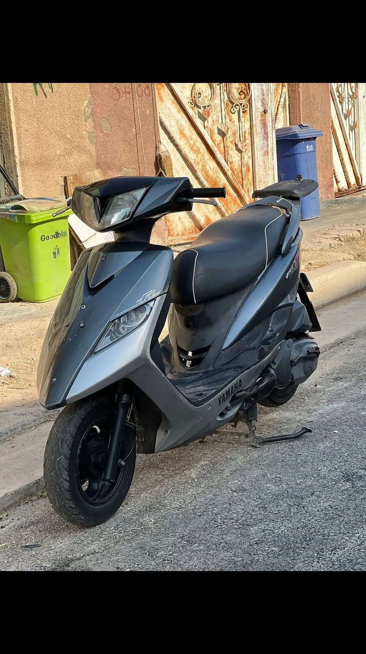 سلام عليكم جي تي ار ثعلب البيع دراجه صاله شهرين من نازله من رمبه بعده بحالت الوكاله مثل ما موضح بصوره دراجه نضيفه بمعنه الكلمه مكفوله من تنقيص و تبخير دراجه خير من الله (سعر 950 وبيه مجال) رقمي *********** ما متواجد عل فيس
