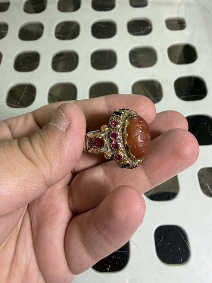 ⁂السلام عليكم إخواني.
☙ محابس فضة للبيع
 ☙كافة التفاصيل والصور بالخاص.
☙مكاني بغداد.


**إذا كنت صاحب هذا الإعلان وتريد حذفه لأي سبب، رجاءا أرسل رسالة إلى الدعم الفني**