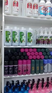 رفوف عدد 9للبيع مامتواجد علفيس 07839998230