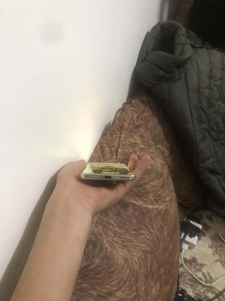 سلام عليكم موبايل للبيع HONRX9b5G نضيف الجهاز فول ما مفتوح ابد ادفع سعر عجبني ابيك


**إذا كنت صاحب هذا الإعلان وتريد حذفه لأي سبب، رجاءا أرسل رسالة إلى الدعم الفني**