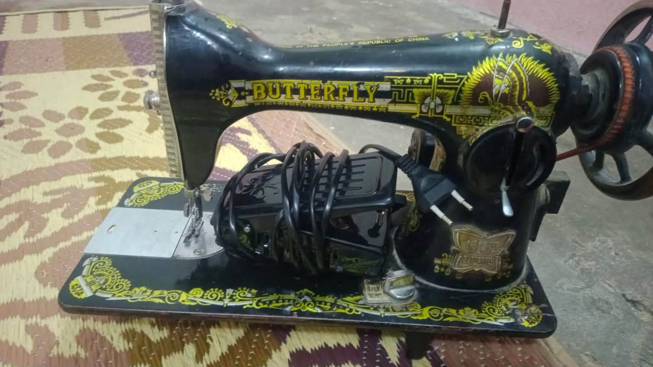 مكينه. فراشه للبيع سعر ٤٥ وبيه مجال  شغاله نضيفه مابيه شي  عنوانه نجف


**إذا كنت صاحب هذا الإعلان وتريد حذفه لأي سبب، رجاءا أرسل رسالة إلى الدعم الفني**