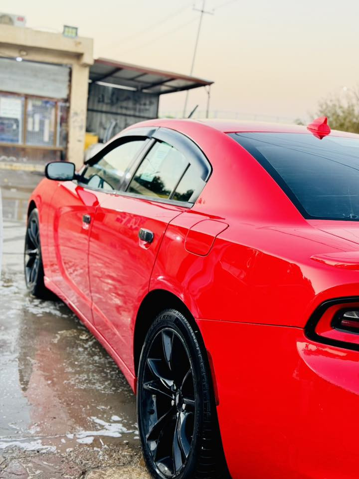 السلام عليكم للبيع سيارة تشارجر 2016 اصل فوول نظافة ✅
مواصفات ال Sxt 
كشنات حضن 
تحكم ستيرن
لون احمر طماطي  
ويل 20
السيارة ماشية120 (استخدام شخصي فقط ما طالعه خطوط )
مكينة وكير كفالة 
مكينة 6 سلندر 3.6 V
كير طيارة 8 نمرر 
رقم ذي قار الإنكليزي _ السنوية 2029 
ضررالسيارة صبغ الباب الأمامي عكس السايق فقط أثرٍ خدوش 👍وهذا السونار راح انزله بالصور

السعر 20،000$ (شدتين) وبيه مجال 
للتواصل الاتصال ع الرقم 👇
***********
