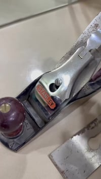 ريبون استانلي • رقم 4 إنجليزي • مؤسسه