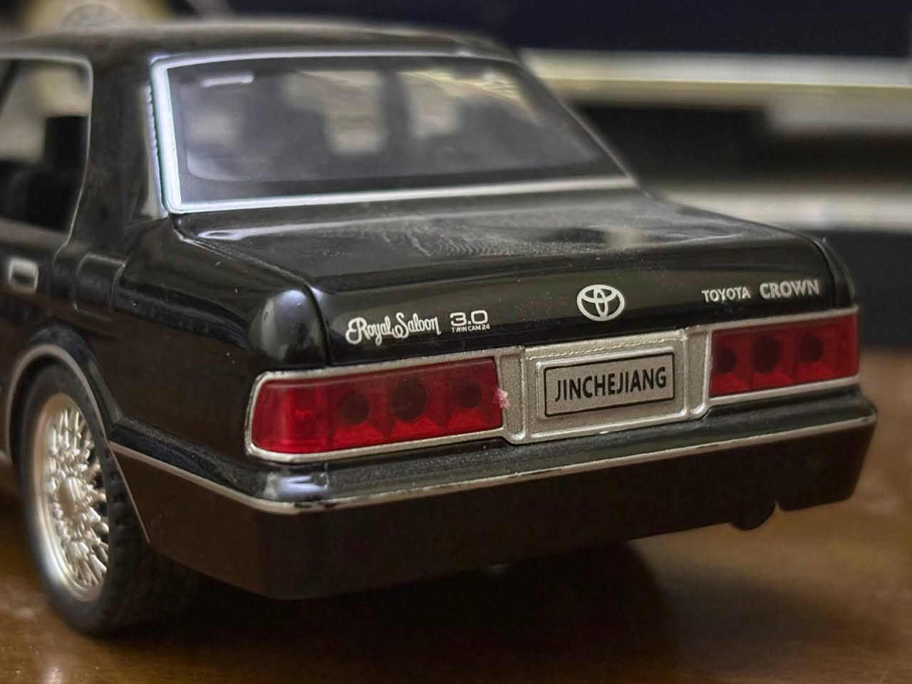 Toyota Crown 👑 
.
.
.

حجم 1:32

السعر 9 الف ونصف 

تواصل على الرقم ***********
او على الخاص
