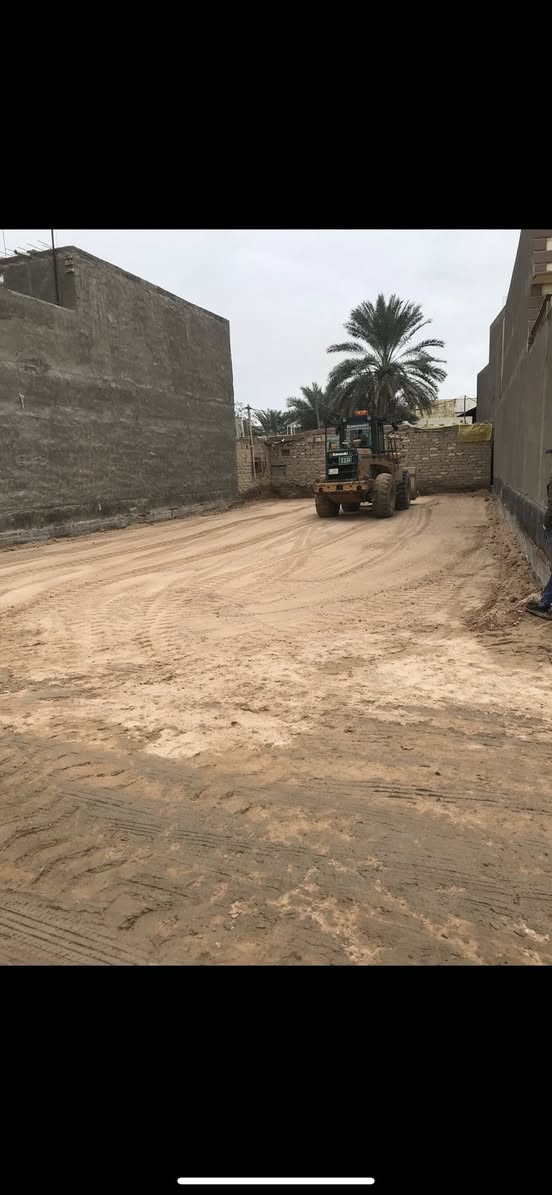 اليوم وبفضل الله 
تم قلع قطعه بمساحة 200م في التنومه بداية شارع (الصالحية) وتم نقل الأنقاض ودفنها بالسبيس والأسمنت وحدلها طيبقتين. للأستفسار   ***********
***********
