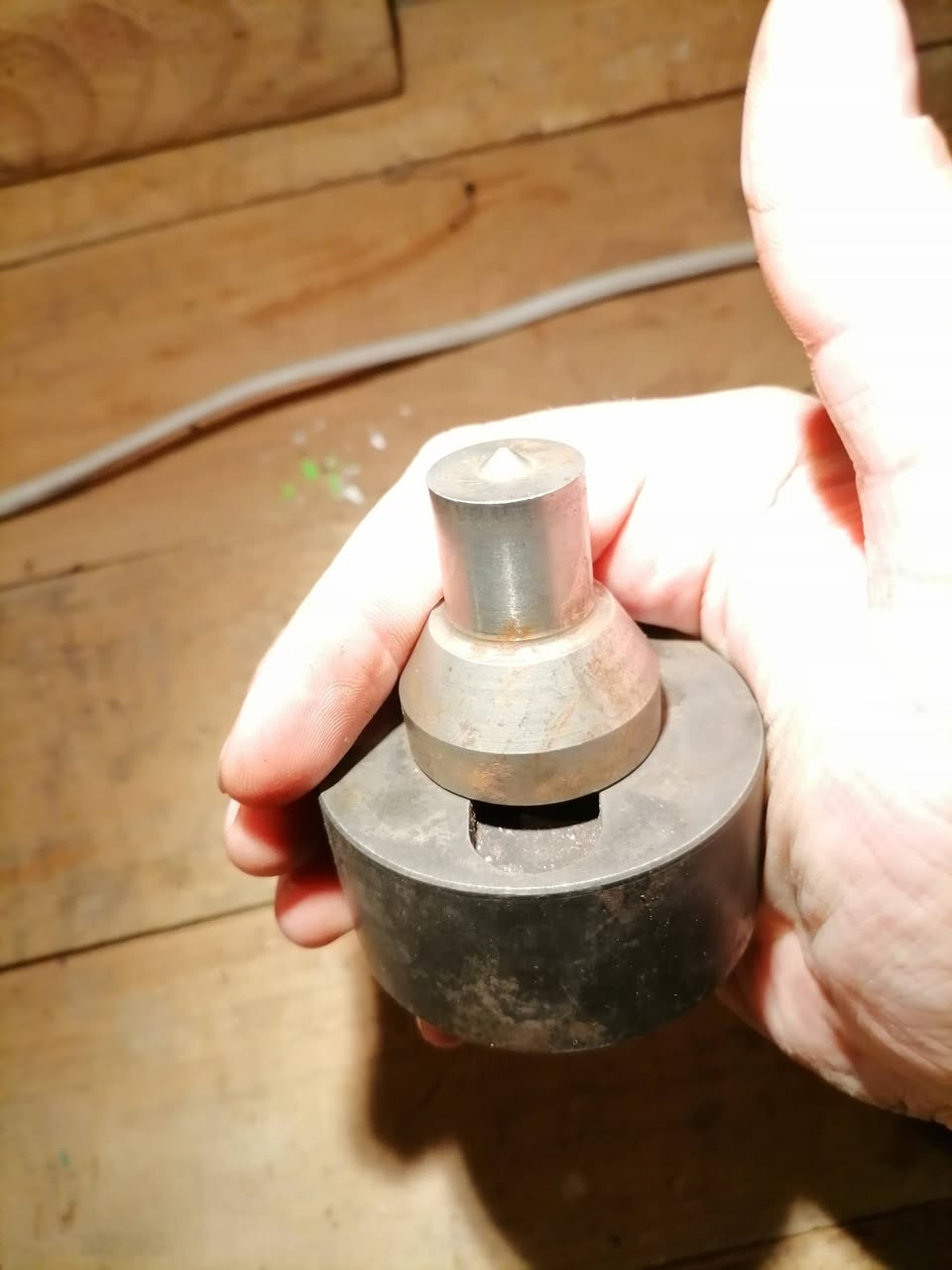 السلام عليكم
اعتقد سنتر مال تورنه


**إذا كنت صاحب هذا الإعلان وتريد حذفه لأي سبب، رجاءا أرسل رسالة إلى الدعم الفني**