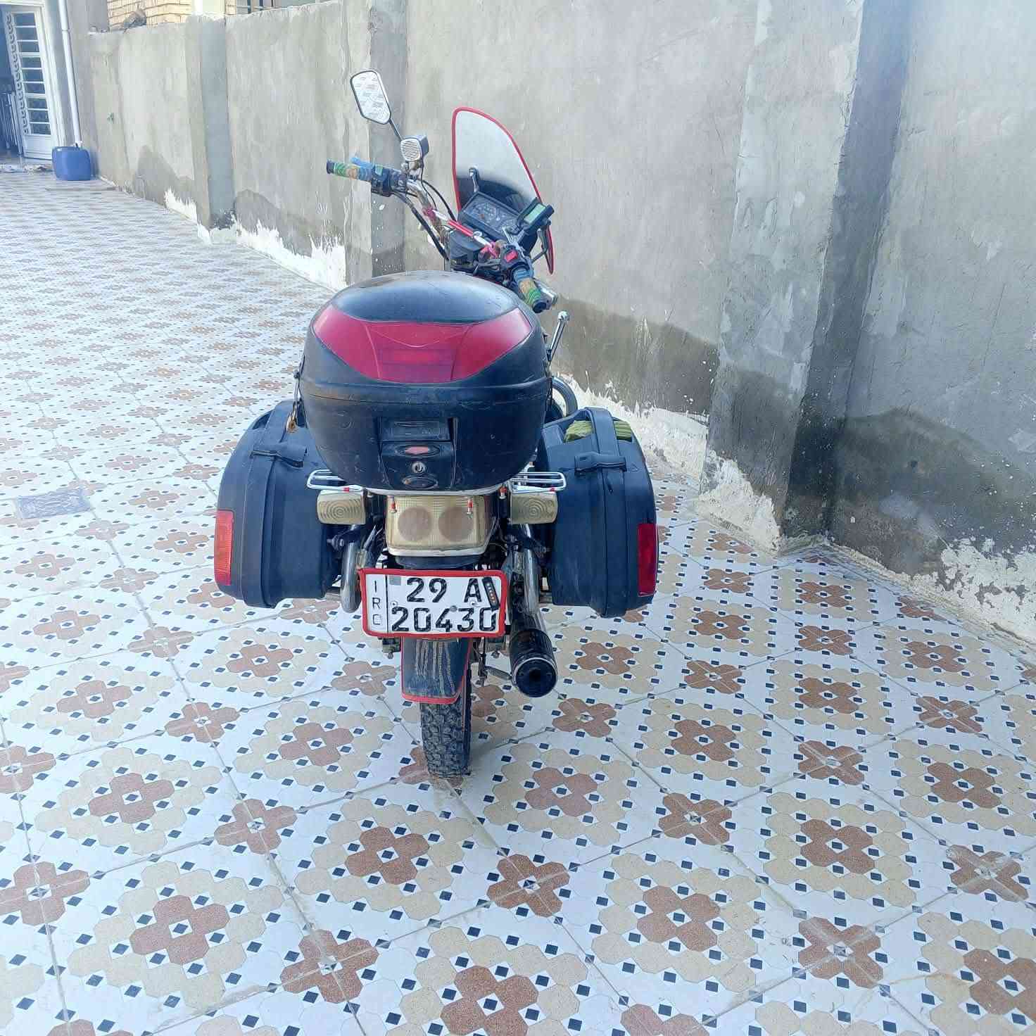 دراجه فيوم موديل 10
معمره تعمير كله جديد مكينه وتانكي وصفاحيات
كله جديد سنويه ورقم دراجه بأسمي
سعر 900وبيه مجال للشري
رقمي ***********
مكاني كوت /البدريه
