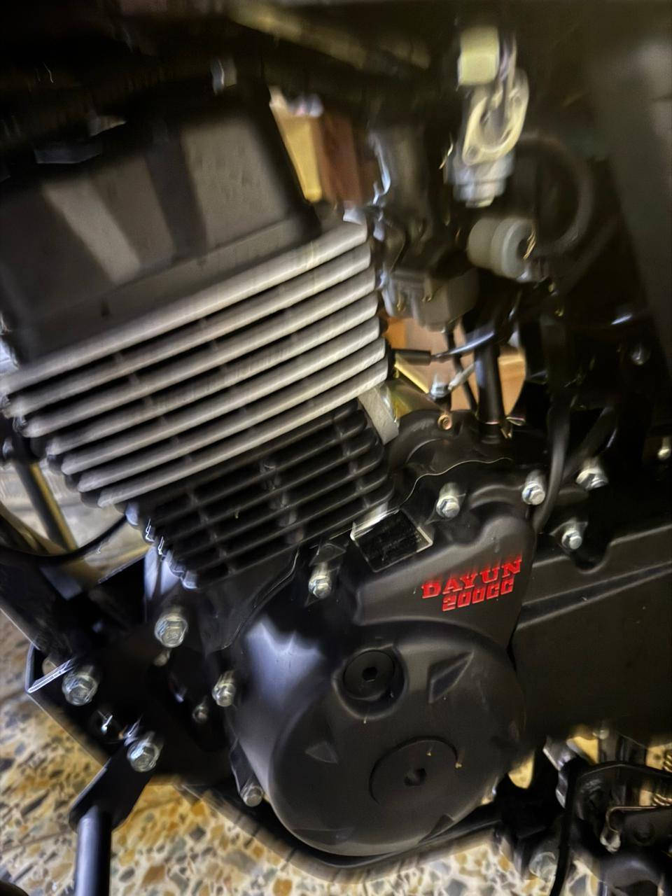 سلام عليكم دراجه دايوان موديل 2026ماشيه 270الف ماصار اسبوعين من نزلتها رايده 1600مكاني بغداد الأمين الثانيه رقم ***********
