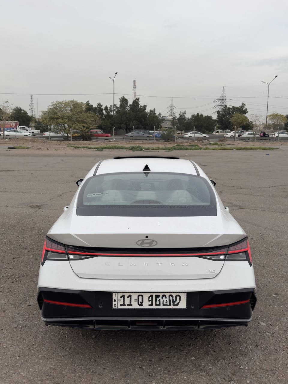 السلام عليكم
للبيع هيونداي النترا خليجي الشركة الدولية  2025 محرك 2000 دوش ماشية 35 الف كيلو 
السيارة كفالة عامة عدا طخة بالباب عكس السايق 
السيارة فول مواصفات 
🔷 المواصفات :- 
1- فتحة سقف 
2- شاشة + گيچات ديجيتال 
3- مود درايف 4 انظمة قيادة ( نورمال + ايكو + سبورت + سمارت )
4- كامرة خلفية 
5- حساسات امامي خلفي 
6- قطعتين تبريد 
7- شاحن لاسلكي 
8- لايتات امامية Led 
9- بك لايت Led متصل 
10- مرايات شفط + اشارة بالمري 
11- نظام ترحيب عند التشغيل
12- تايرات 5 ويل كب 
13- دخول ذكي السايق والراكب 
14- بصمة تشغيل
15- تشغيل عن بعد
16- فول تحكمات ستيرن + مثبت سرعة 

السيارة ماشاء الله ترايها شرطط زيرو تبريد ثلج ❄️ السيارة باسمي شرط سنوية 2030 هزة  كلة جديد ارقام بغداد الدولي تحويل ثاني يوم 
السعر 185 وبيها مجال وماكو 2025 خليجي بهل سعر
للتواصل *********** متوفر واتساب
