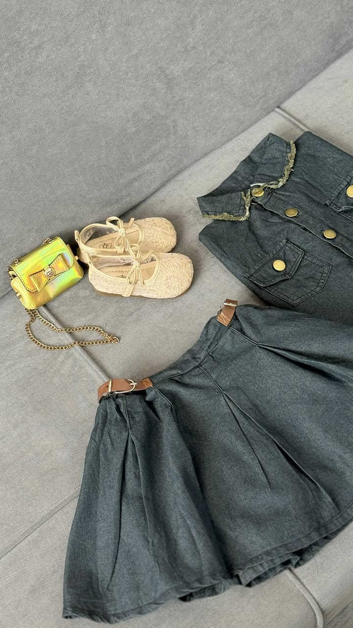 هذا الجمال متوفر يمنا يلبس من عمر سنه لل٥ سنوات


**إذا كنت صاحب هذا الإعلان وتريد حذفه لأي سبب، رجاءا أرسل رسالة إلى الدعم الفني**