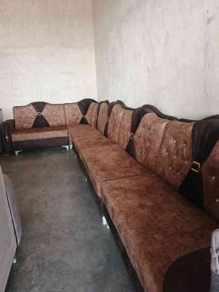 ديوان جديد شغل اربيل شغل درجه اوله بلوك اسود شغل ثكيل. عنواني شارع الطارميه قريه داود الحسن يم سوبر ماركت السعاده ***********.   /‏‪***********‬‏
