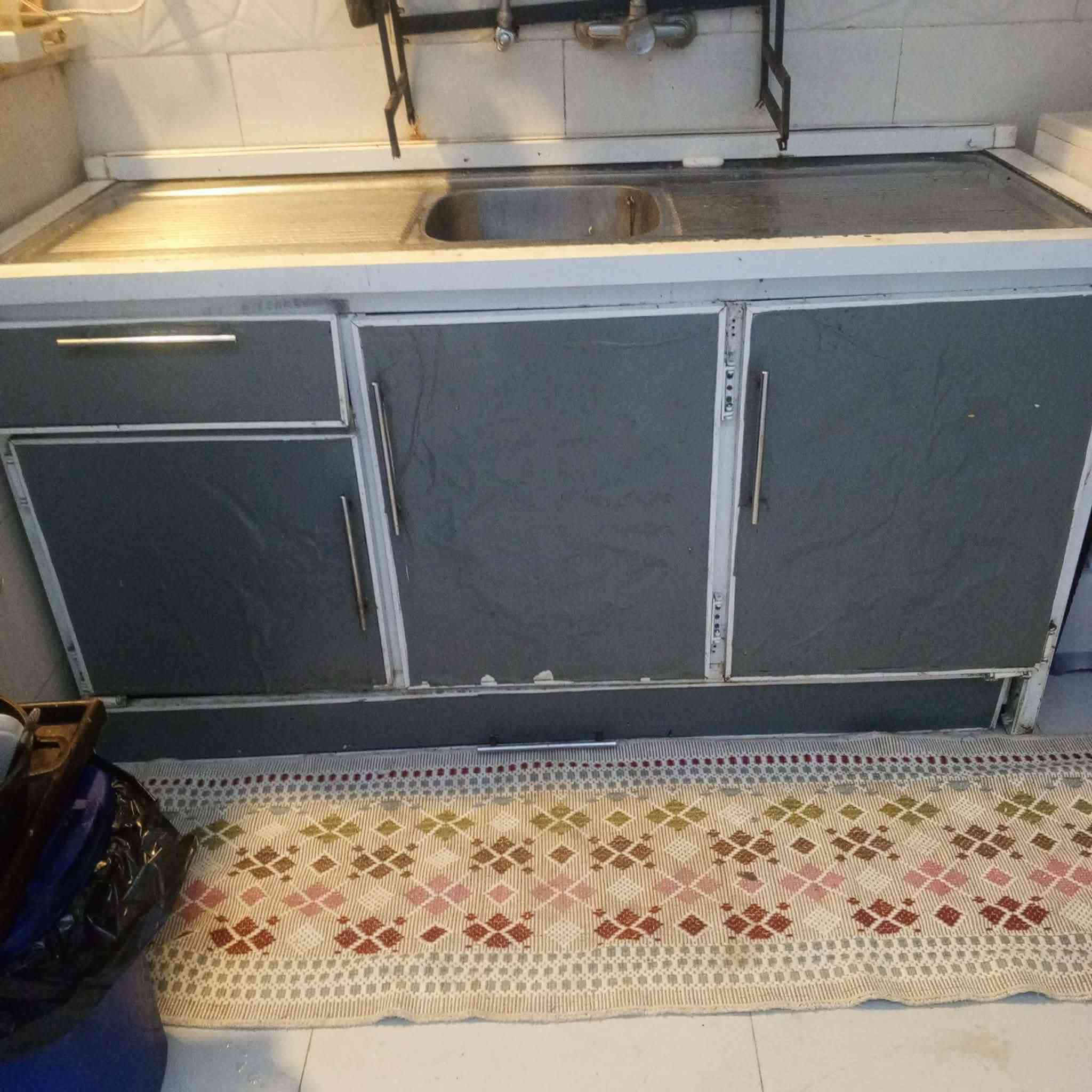 السلام عليكم كاونتر + سينك للبيع
المكان الدوره البعيثه


**إذا كنت صاحب هذا الإعلان وتريد حذفه لأي سبب، رجاءا أرسل رسالة إلى الدعم الفني**