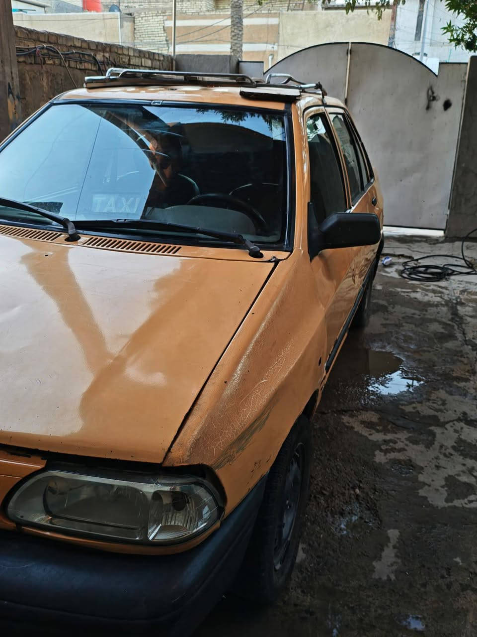 السلام عليكم سايبة للبيع 2013 بغداد بأسمي رايدها ب20 ورقة
للاستفسار *********** واتساب
