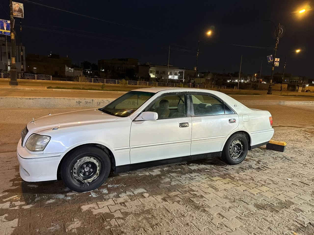 السلام عليكم جنون ادوات للبيع مديل 2002 سياره كفاله عده الكصه فقط وضع شركه السياره جديه بمعنا الكلمه دخول جديد كله عل البلاد متومه وكامله شرط الحاسبه سليمانيه ما بيه نقص برغي حداديه وكير ومكينه كله جديد سياره دكمه وحده مكينه الصغيره ديفور
مكلف بل نشر الاستفسار رقم صاحب السياره ‭٠٧٧٣ ٣٩٩ ٠٧٦٢
