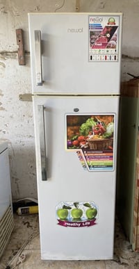 ثلاجه نضيفه • تجميد شغال • الديوانيه شارع سالم