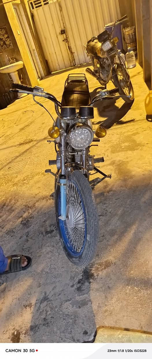 اربع كير للبيع
اصولي وكيله العارضي 
الون سمائي 
مكاني نجف كوفه 
سعر 625 وبيه مجال 
رقم ***********
