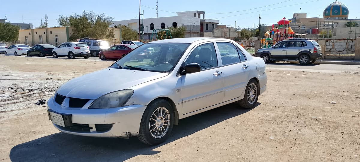 السلام عليكم
للبيع سياره لانسر موديل 2002 محدثه 2009 السياره مصبوغه حزام للجماليه السعر 75 وبيه مجال
للاستفسار 
***********
