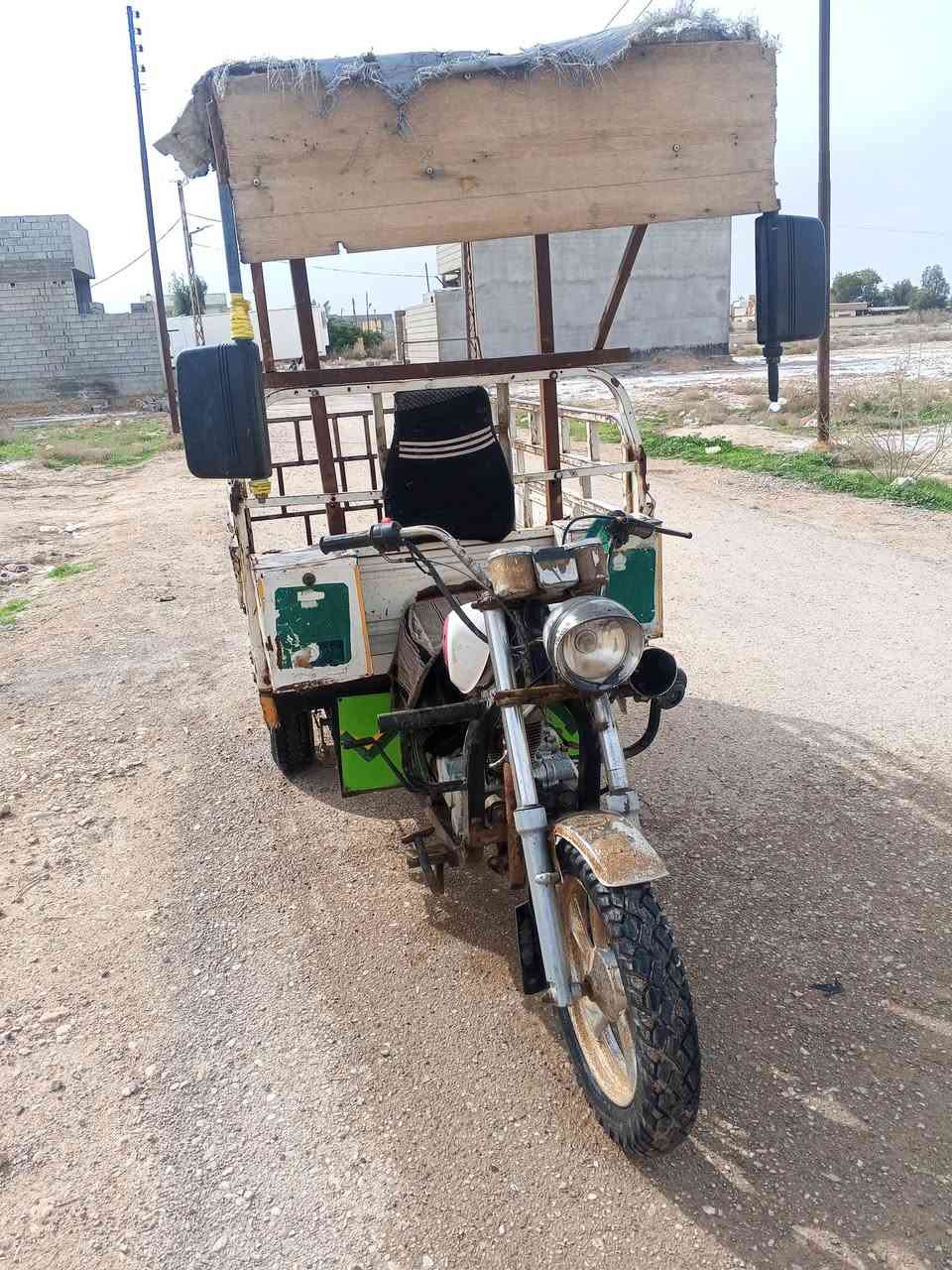 السلام عليكم ستوته للبيع ستوته نضيفه موديل 13 بلادي اوراق كامله السعر 675 وبيه مجال قليل *********** الشراي يتصل عل رقم المكان ديالى الغالبيه
