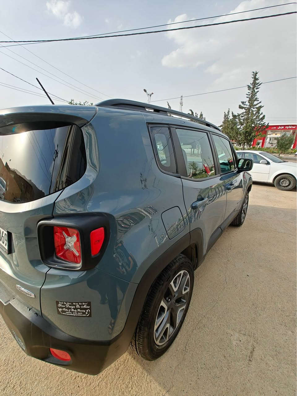 جێب ڕینگەید ٢٠١٧ بەسمە شەغال کوشن هیتەر سوکان هیتەر تەحدید سوڕعە دەبل ئەکسل یەک پارچەی بۆیاخە لەگەڵ دوو بست قوپاوی چاک نەکراوە  چوار تایەی تازە و لۆک 
*********** شقلاوة, أربيل
