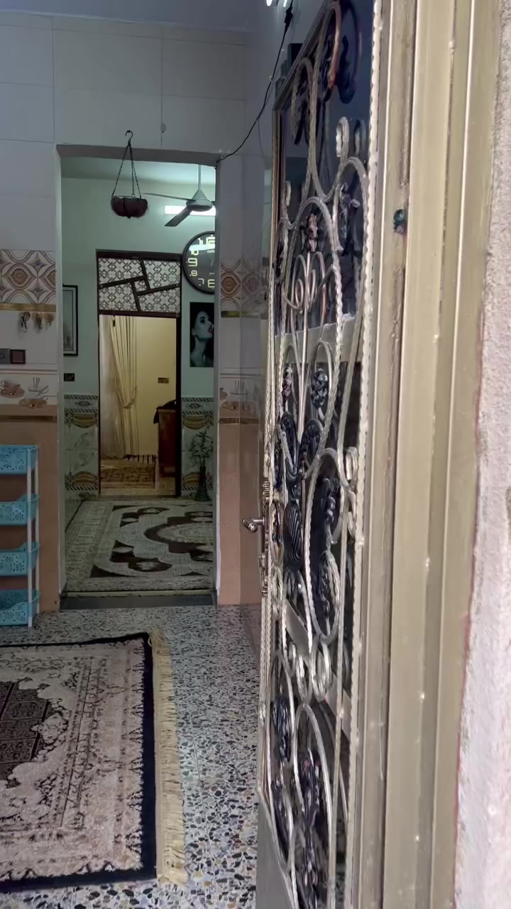 سلام عليكم للببع مستعجل مساحته 210كامل طابقين معاوزه كلشي طابو زراعي سند 25مكان بغداد سده الولادايه سعره 85 وبي مجال كهرباء جاهزه مي ممدوده بواري جديده فقط دخول للمنطقه الاستفسار ***********
