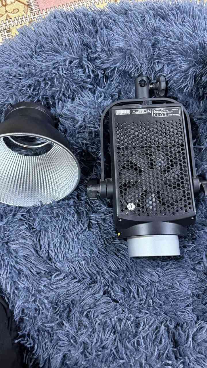 السلام عليكم اضائه ninlite300B  مامستخدمه فقط فحص واضائه ملونه كذالك جديده غير مستخدمه فقط فحص مكاني ناصريه ومتوفر توصيل
للستفسار الاتصال ع الرقم***********
