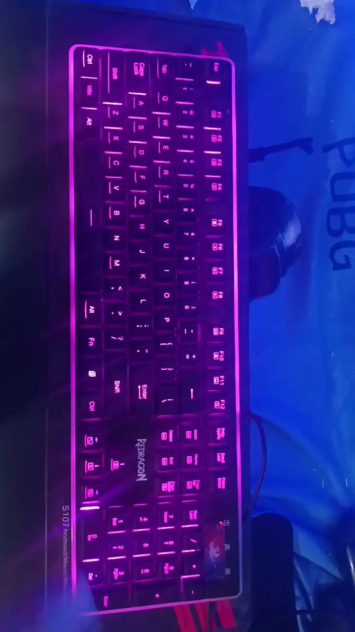 سلام عليكم متوفرRedragon S107 نضافة100%+حطي سعرك+توصيل بغداد


**إذا كنت صاحب هذا الإعلان وتريد حذفه لأي سبب، رجاءا أرسل رسالة إلى الدعم الفني**