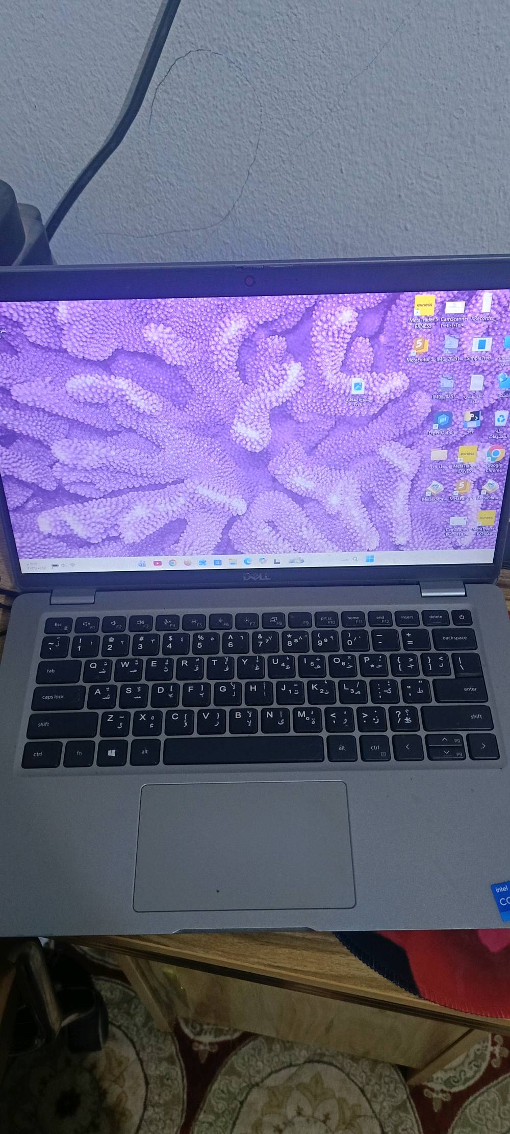 لابتوب dell معالج core i5 مناسب للبرامج القوية مثل تصميم مونتاج برمجة ريندر وجمع البيانات سرعة عالية بسعر 450الف دع بس يوجد توصيل ... *********** call me