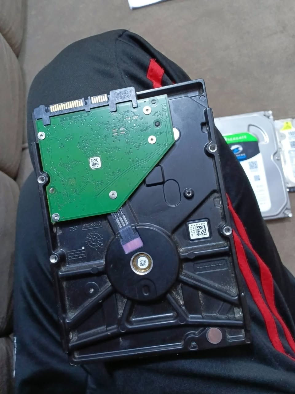 هاردات للبيع ابيع فحم ما فاحصهن


**إذا كنت صاحب هذا الإعلان وتريد حذفه لأي سبب، رجاءا أرسل رسالة إلى الدعم الفني**