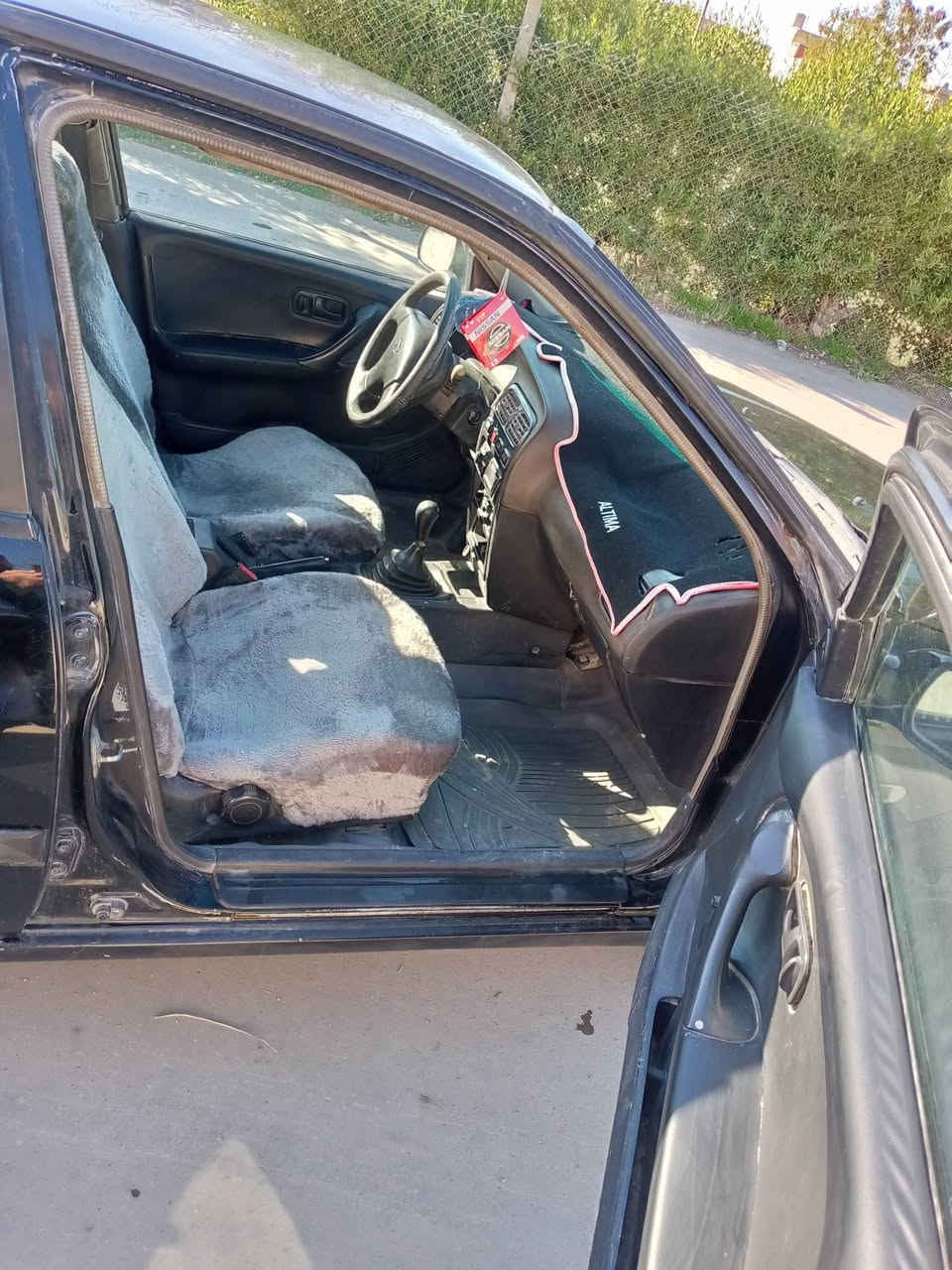 نيسان بريمرا موديل ١٩٩١ رقم كركوك مشروع وطني سنويه جديد صبغ بس هلالات بدون حادث محرك بي بخار حجم محرك ٢٠ تخم تاير جديد كهربائيات كلها شغال صدر خلفي امامي جديد سعر ٢٥ مجال بي رقم الهاتف *********** والزين *********** عنوان كركوك شراي يخابر
