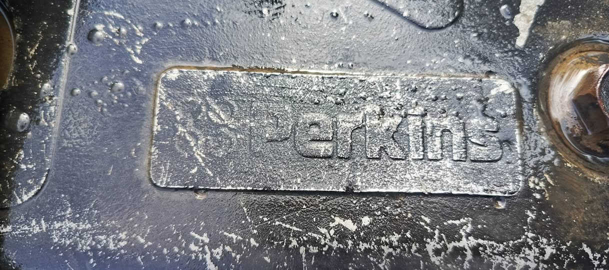 للبيع مولد بيركس نكليزي شغال بشرط توليد 50 كيفي يوجد توصيل للاستفسار ***********
المكان ديالى ناحيه العضيم
