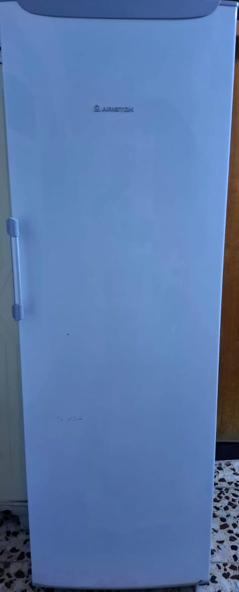 لبيع مجمده عموديه شغاله ونظيفه ب ٢٥٠ الف


**إذا كنت صاحب هذا الإعلان وتريد حذفه لأي سبب، رجاءا أرسل رسالة إلى الدعم الفني**