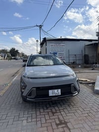 السلام وعليكم كونا 2025 هايبرد  حادثه باب السايق وجاملغ بدون دواخل صبغ...