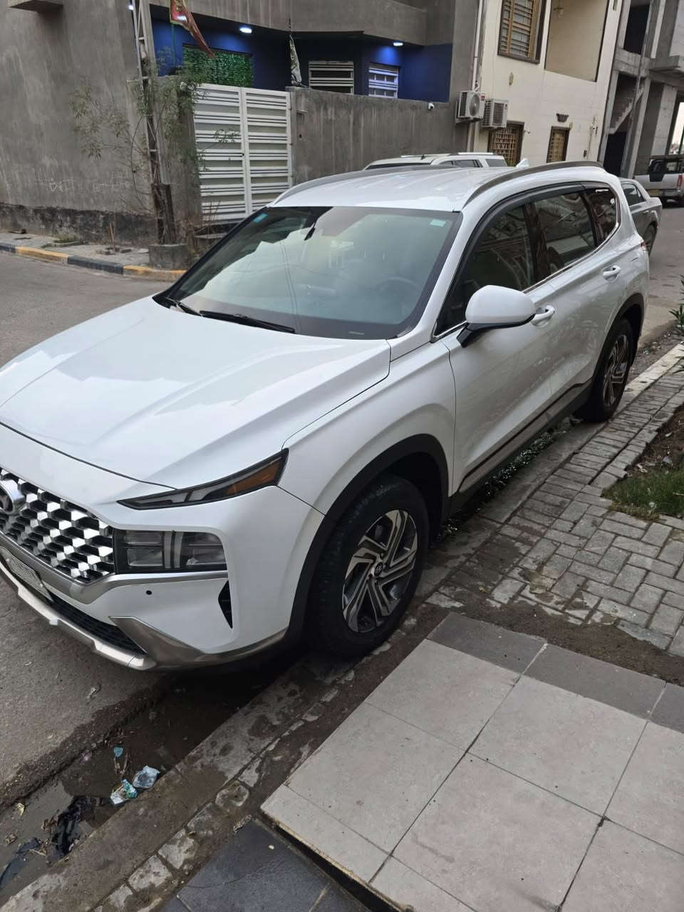 السلام عليكم سنتافيه 2022
تيربو ماشيه 40الف ستخدام بيتي 

مكينه الفين 4 مو 6 كير مكينه كفاله 

سياره كلش نضيفه جاهزه من كلشي 

بيع مستعجل العنوان البصره السعر 185

***********
