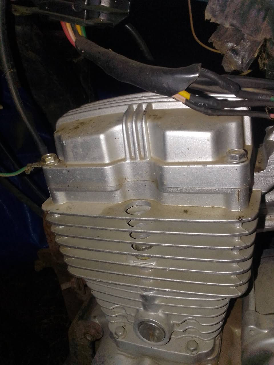 سلام عليكم مكينه مال ستوته جديده صارله اقل الشهر من مشدوده بعده تفيلس ما مفيلسهه اتصل وبخدمتك خاص مقلق ***********
