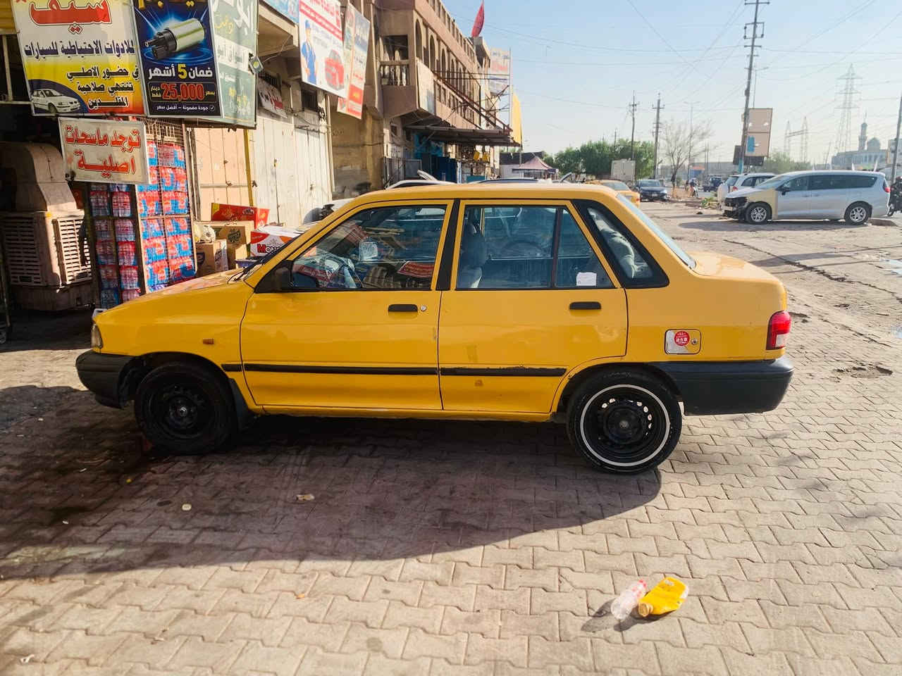 سايبة موديل ١٢لبيع سياره جهازه نكره بكل وقت تحويل رقم بغداد سياره مال بيت ما متعبينها سعر 25بيه مجال 
مكان بغداد مدينت الصدر ***********

