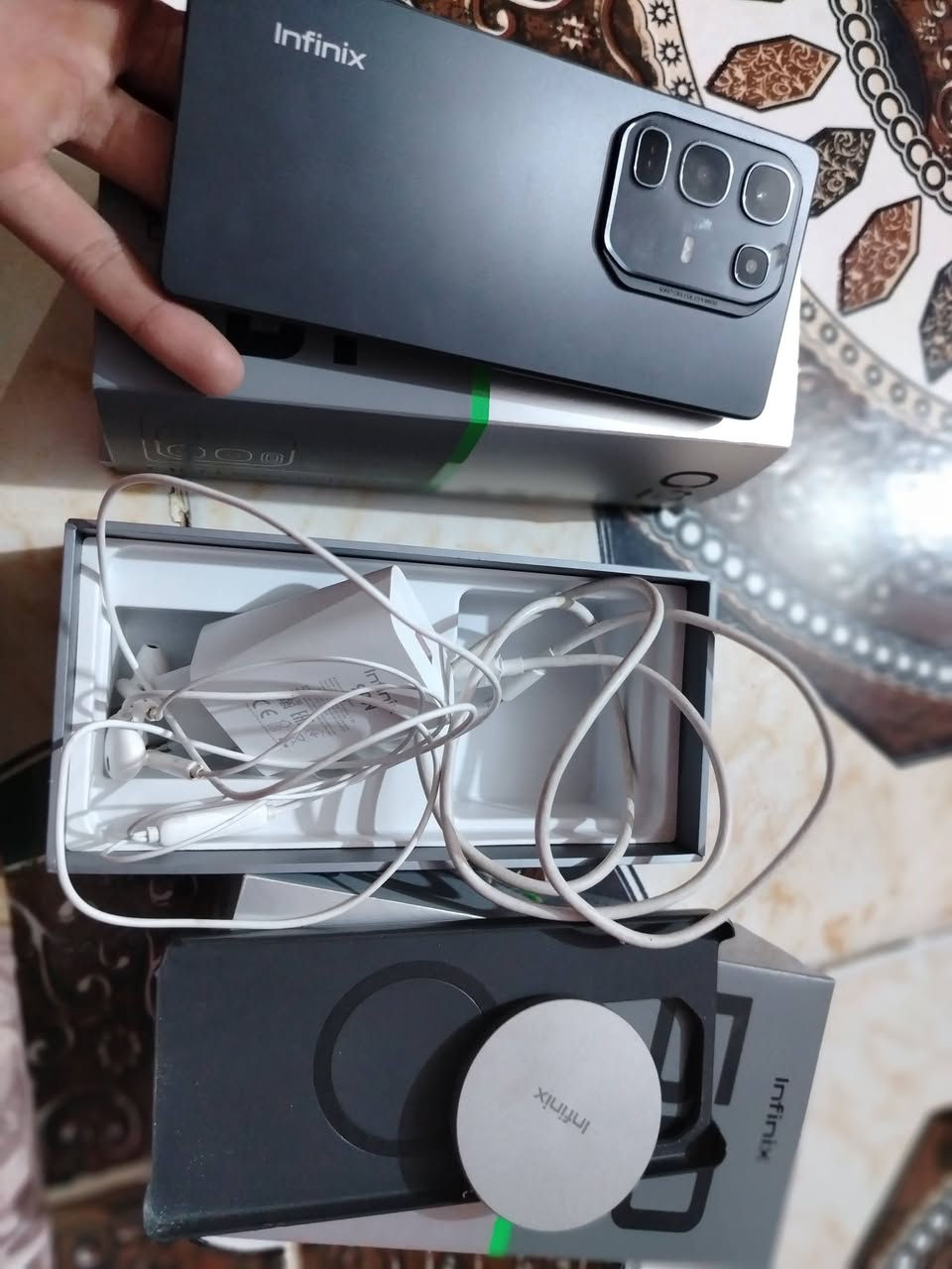 سلام عليكم انفنكس نوت 50 بروو
________________________________________
جهاز بعده جديد
مواصفاته كما موضح بل صور
غراضه كامله
كامل ملحقات
إذا مو شراي لا تكسر بل جهاز ولا تجي خاص
______________________
العنوان الرمادي السجاريه
_________________
***********
_________________
