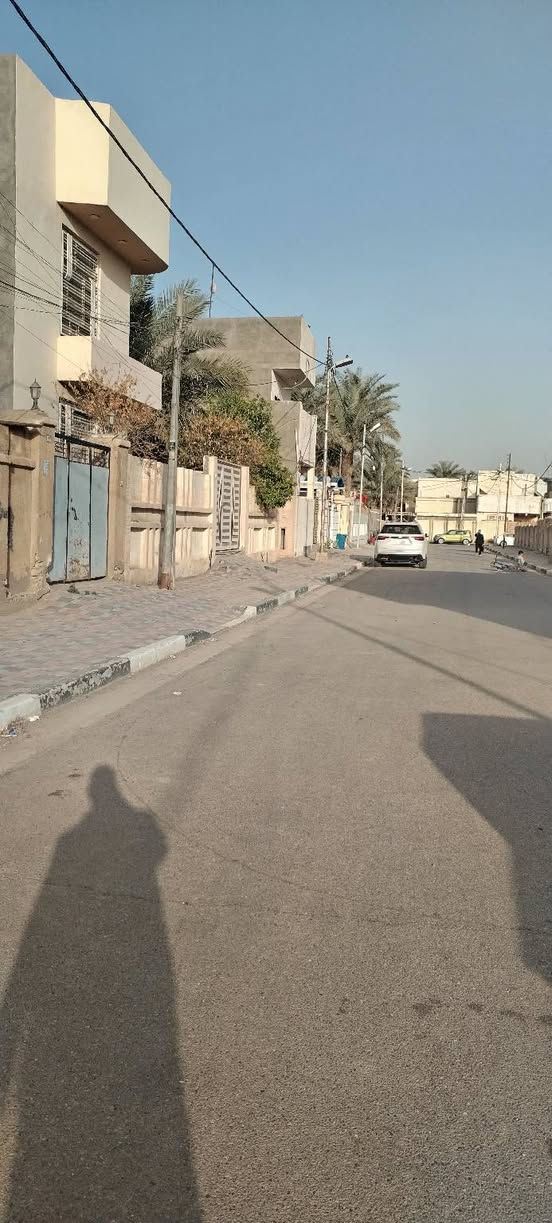 عقار للبيع دار طابوا صرف مساحه ٥٢٥متر موقع ممتاز كافه الخدمات طويريج حي ابو جوعانهخلف أسواق الاوندي يباع كامل أو نصف تفاصيل على الخاص مكتب حيدر للعقار ***********
