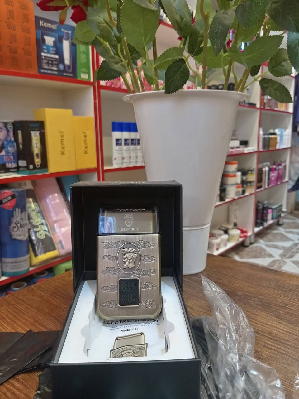 سلام عليكم عروضنه ابد متخلص رجعنالكم بشغلات جديده كوزمتك داود محمد تجهيزات مواد التجميل وصالونات الحلاقه
العنوان الطارميه مقابل مول الطارميه


**إذا كنت صاحب هذا الإعلان وتريد حذفه لأي سبب، رجاءا أرسل رسالة إلى الدعم الفني**