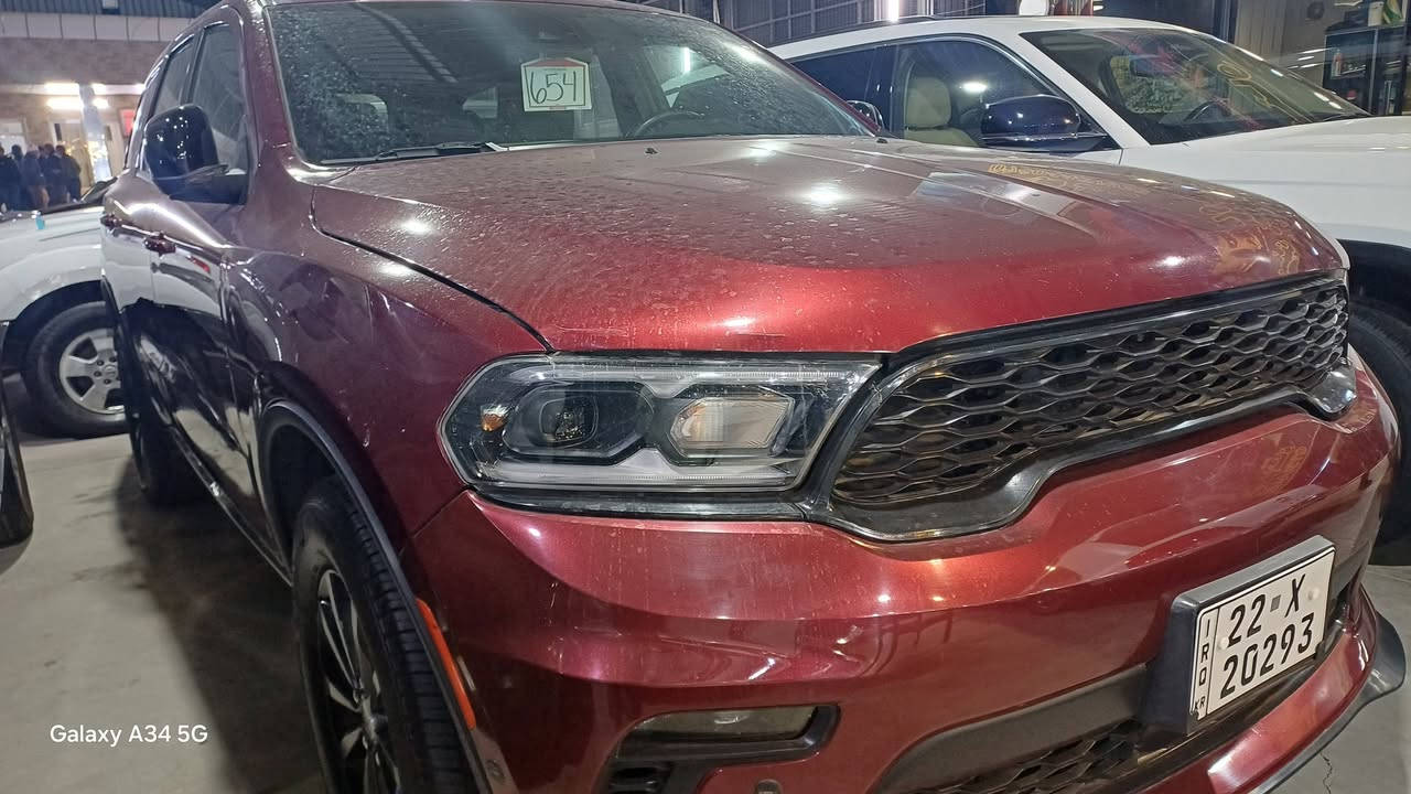 ربع  بؤنت سبوغ بدون يرباك بدون دواخيل مؤديل ٢٠٢٣ ماشي ١٧ مايل ٢ قتعا  بدل بيلدى نفس لون ***********
