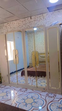 غرفة نوم • ٩ قطع • ضرر بسيط