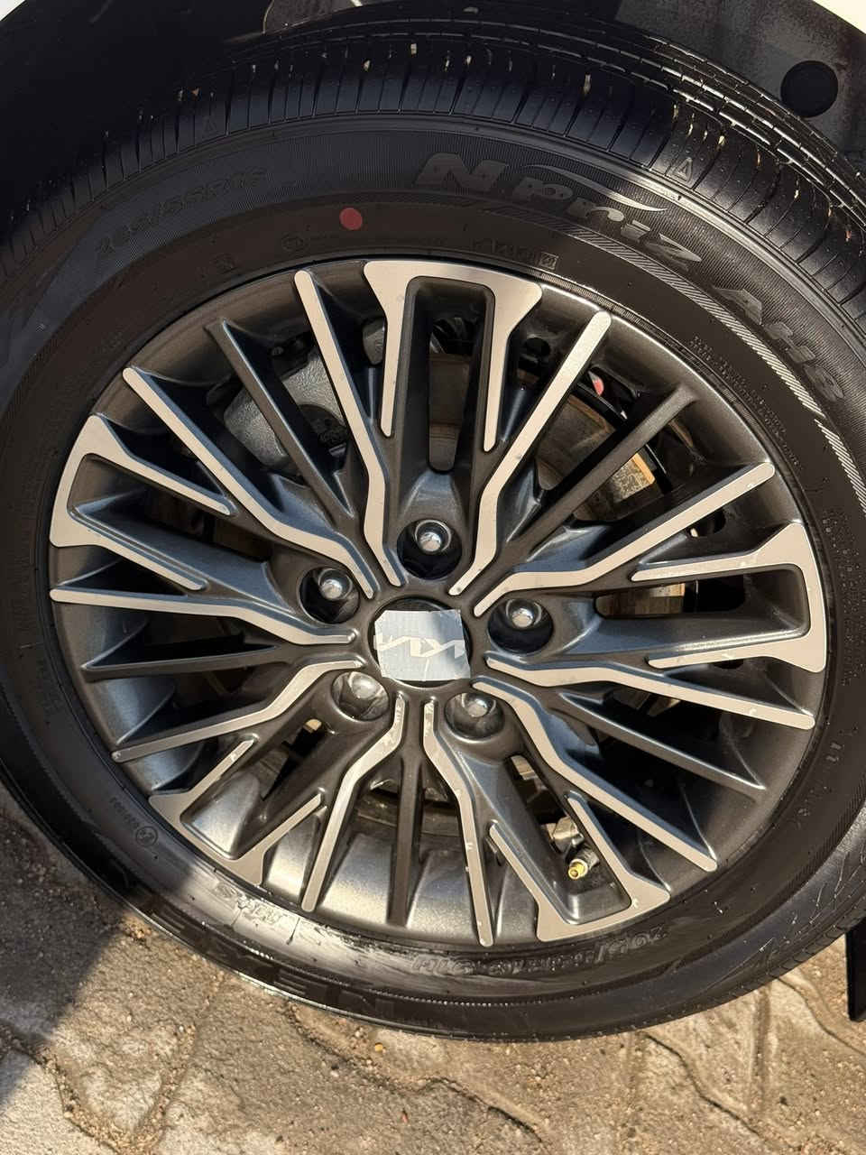 سلام عليكم K3البيع
كفاله عامه من شخط  

ماشيه 20الف

   

مكني البصره 

                             سياره جديده أحلى من الصور

سعر 144

***********
