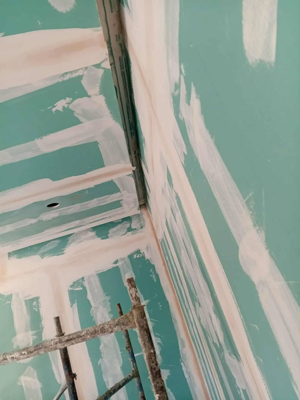 سلام عليكم
ديكورات مغربي متفرغ حالين
الشغل هندسي
 وبسعر مناسب كلش
نموذج من اعمالنا 
جميع ديكورات 
1- جبسن بورد و تغليف الجدران  بوكسات قواطع مغربي +  بورد + بوردx
2- فلين + بديل خشب+  
3- ديكور بلازمة. 
4- سحبات داخليه وخارجيه
5- نشتغل جميع محلات والمجمعات  بكادر مميز
يوجد لدينا كادر مجمعات بسعار مناسبه جدن
التواصل *********** 👉واتساب
