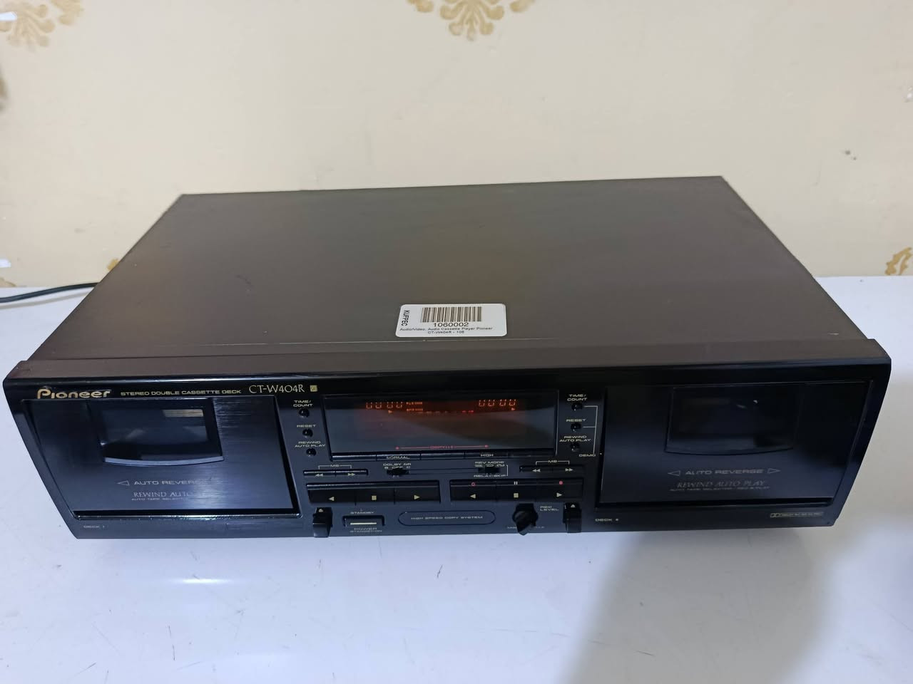 السلام عليكم
دك مسجل دبل كاسيت Pioneer نضيف جدا
(موديل CT-W404R)
كله شغال حجم لارج  
كهرباء 220 بلادي 
سعر 75


**إذا كنت صاحب هذا الإعلان وتريد حذفه لأي سبب، رجاءا أرسل رسالة إلى الدعم الفني**
