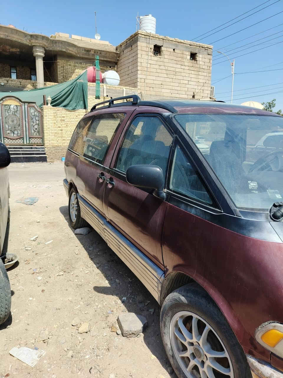 السلام عليكم تيوتا بريفا ياباني ٧ راكب سياره قويه واعتماديه كير ومحرك شرط  ٤سلندر ٢٤٠٠ دواخل نضيفه  تبريد قطعتين بيه خلل بسيط نقصه  حداديه فقط  السعر ٢٨ وبيه مجال وترهم مراوس ***********
