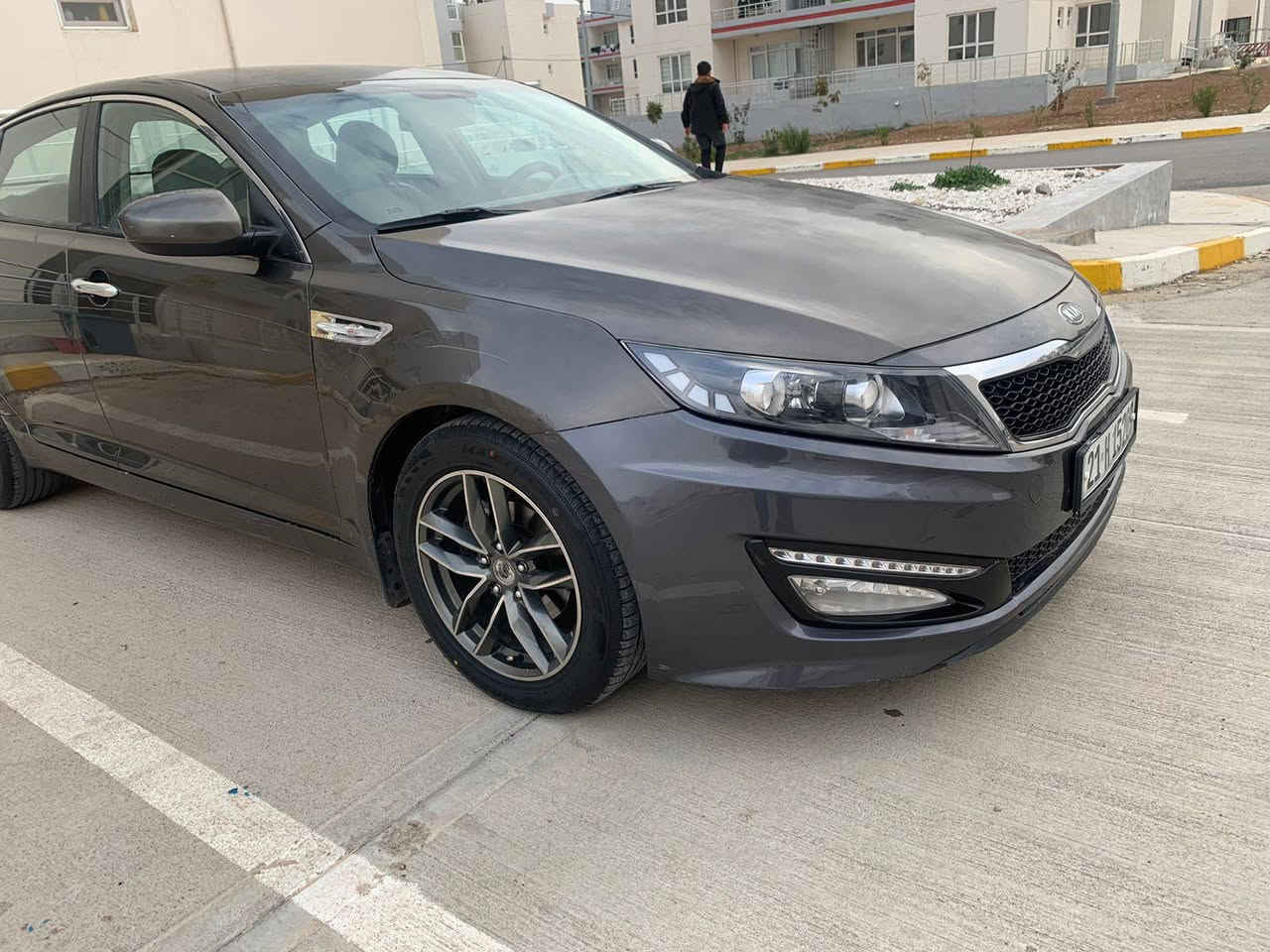 للبيع كيا اوبتيما موديل 2012 خليجي السيارة بانزين + غاز وكارت الغاز وياها
جدا نظيفه ا


**إذا كنت صاحب هذا الإعلان وتريد حذفه لأي سبب، رجاءا أرسل رسالة إلى الدعم الفني**