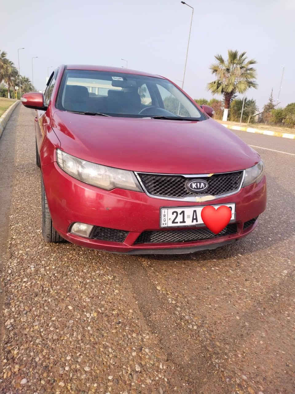 السلام عليكم كيا سيراتو 2010 للبيع تايرات جديد حدادية كاملة تدفئة تبريد سنوية 28 كوبون بانزين  ضرر باب ورا السايق وجامرلغ الخلفي السعر 87بيها مجال للطيبين 
#***********
